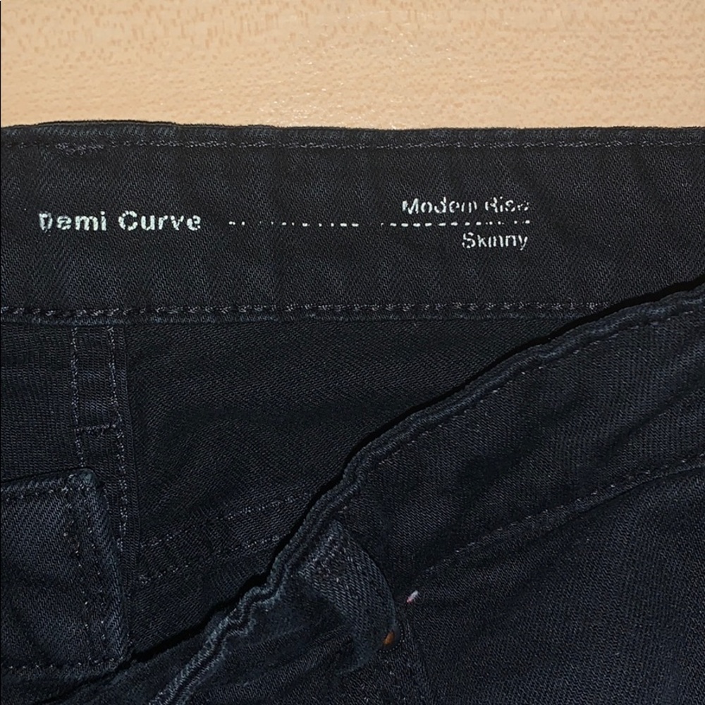 Levi’s - Picture 3 of 5